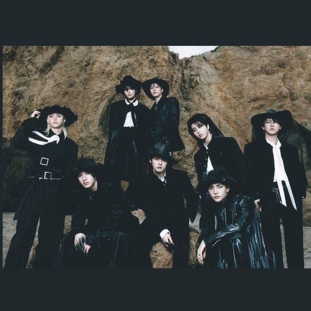 Top Groups vs. Solo Artists Breakdown Top Groups vs. Solo Artists Breakdown