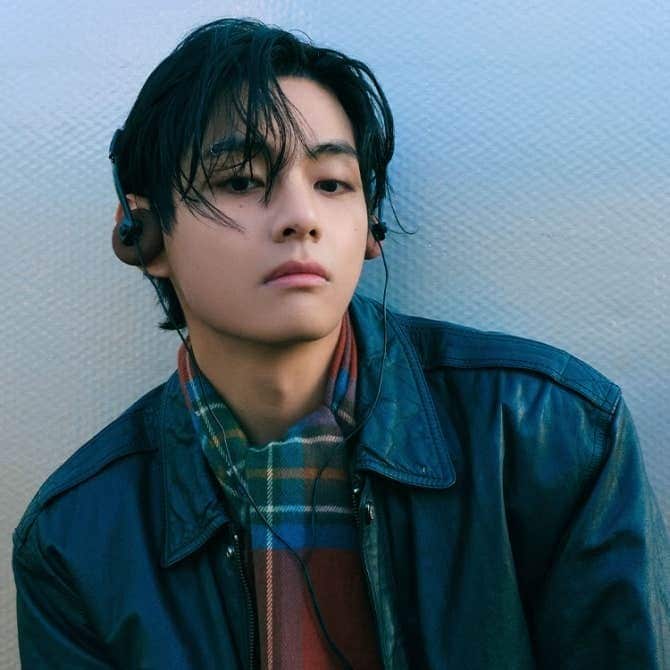 V (Kim Taehyung) Richest BTS Member V (Kim Taehyung) Richest BTS Member