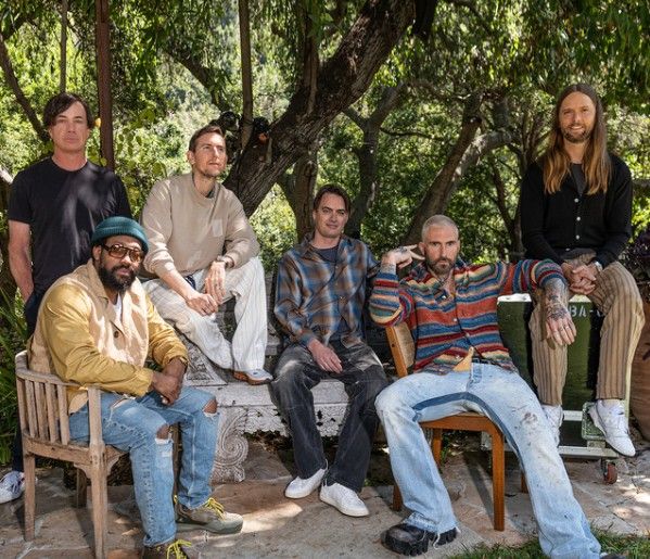 Famous Singer Maroon 5 Famous Singer Maroon 5