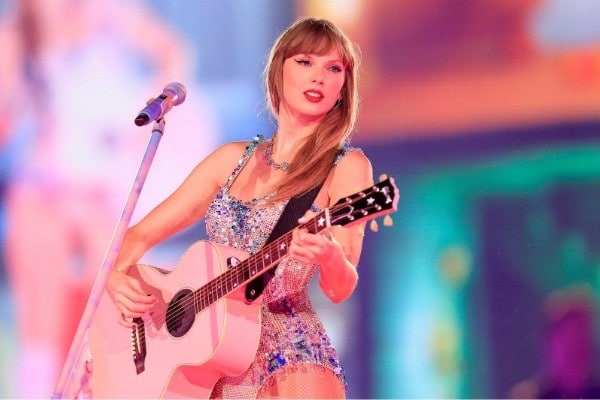 Taylor Swift The Eras Tour highest grossing tour