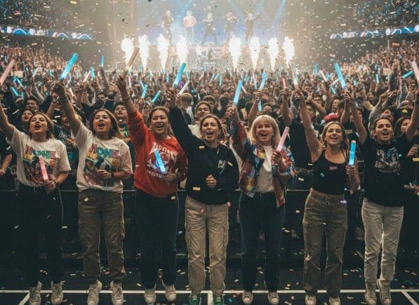What to wear at K-pop concert