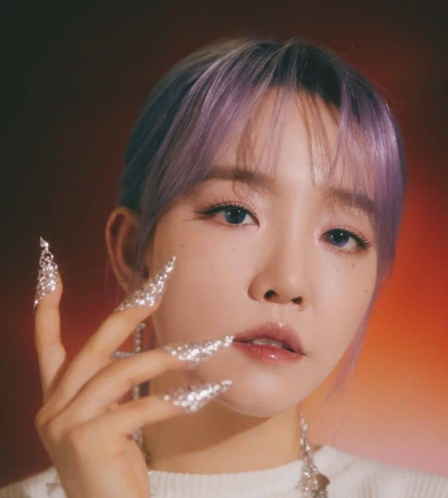 Younha Younha